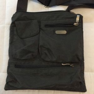 Baggalini cross body mini bag